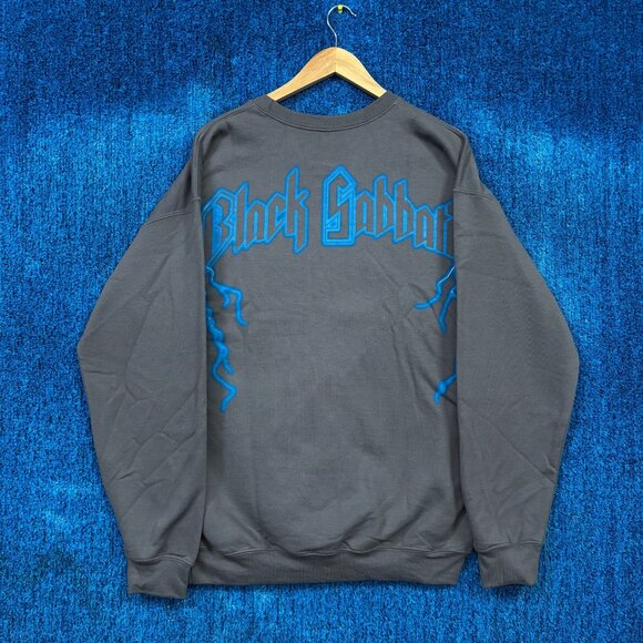 Black Sabbath Paranoid Rock Oversized Crewneck Sweater Size Large - Picture 3 of 4